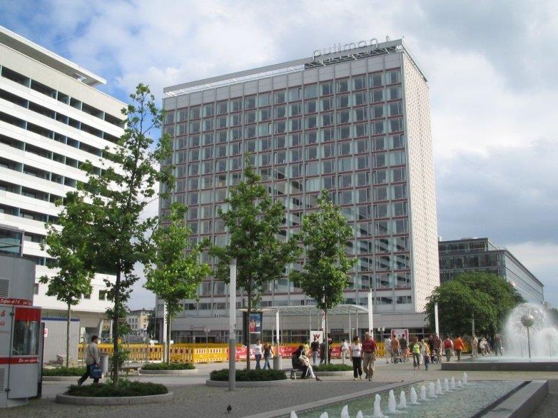 Occidental Dresden Newa Hotel Bagian luar foto