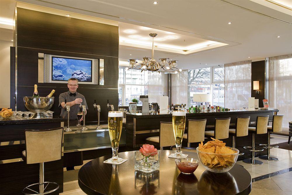 Occidental Dresden Newa Hotel Bagian luar foto