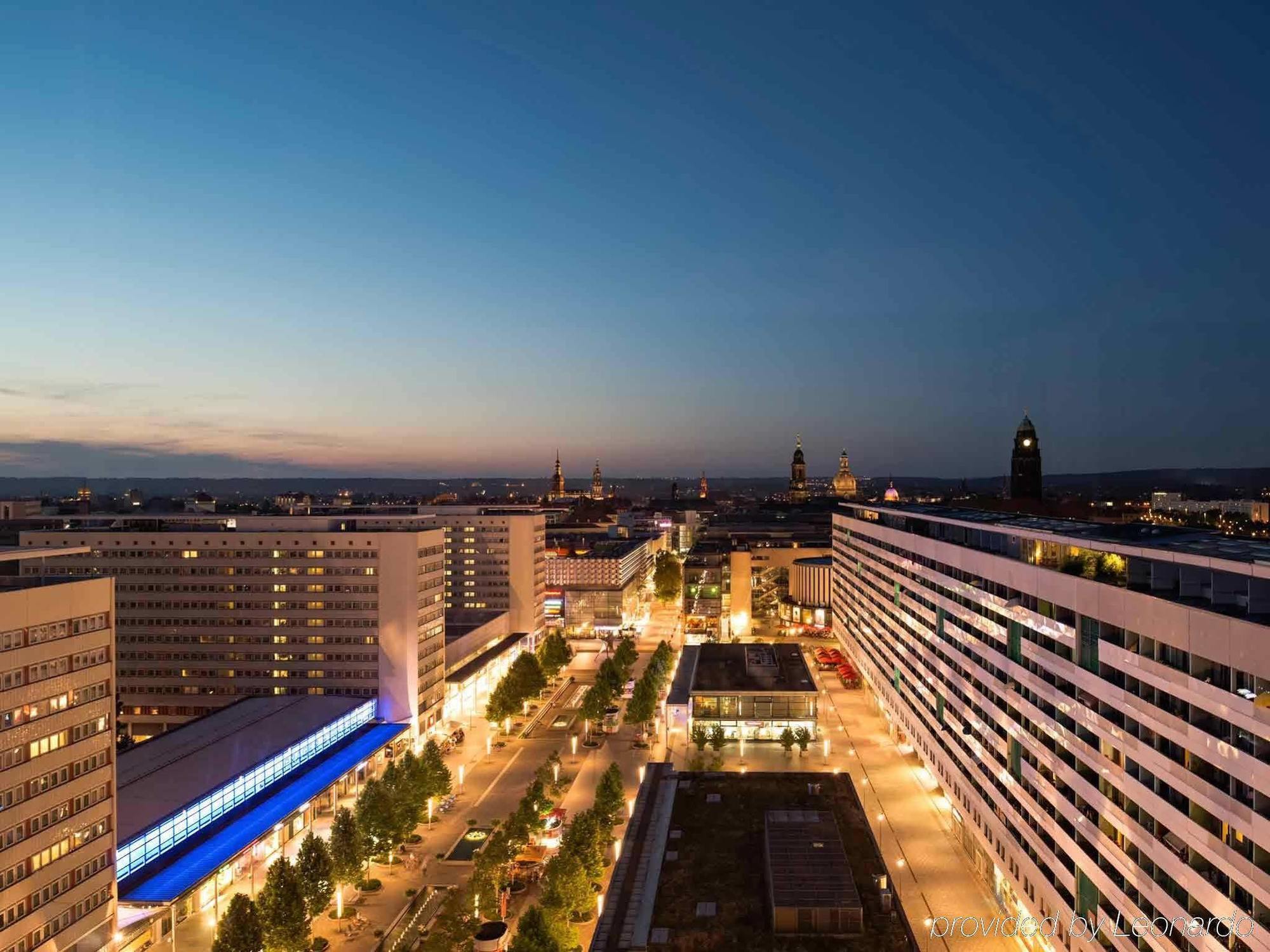 Occidental Dresden Newa Hotel Bagian luar foto