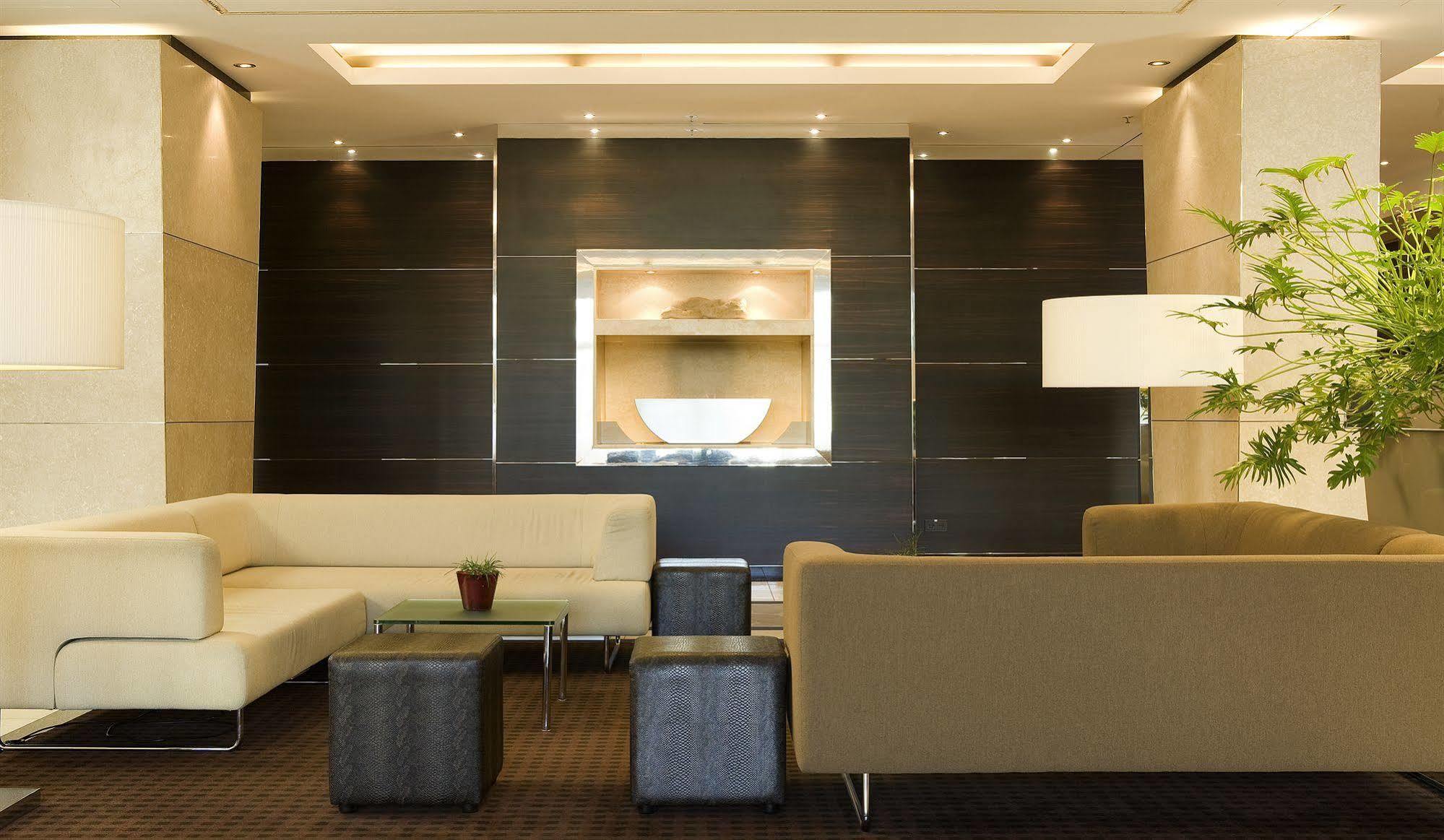 Occidental Dresden Newa Hotel Bagian luar foto